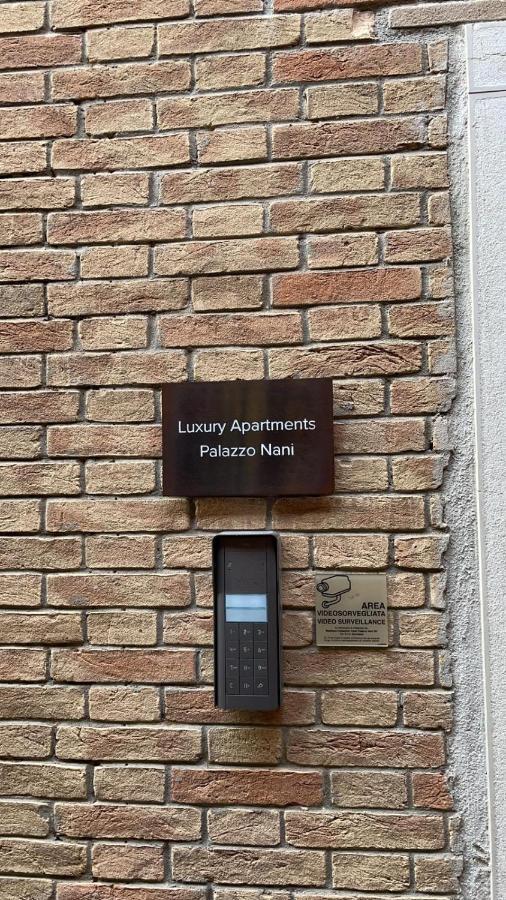 Luxury Apartments Palazzo Nani Venedig Exterior foto